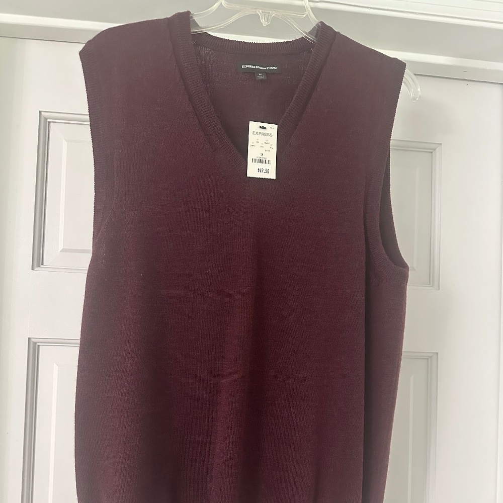 Express men’s top/vest
